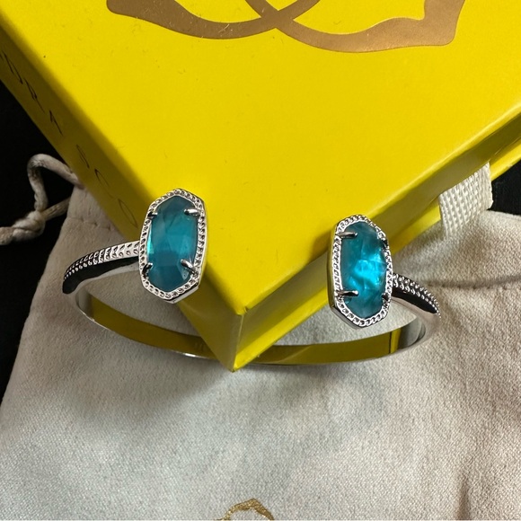 NWOT Kendra Scott Elton in Peacock Illusion - Picture 2 of 3